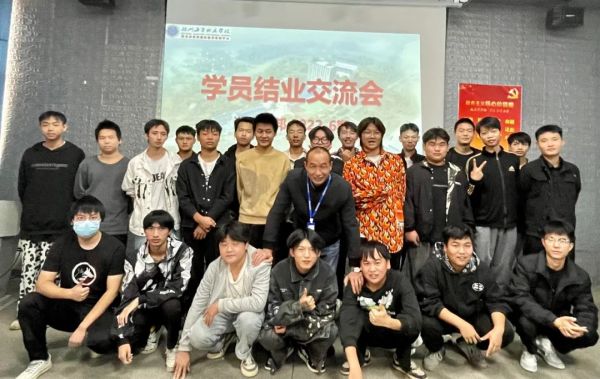 筑梦蓝海 | 我校2022-6期考证学员顺利结业