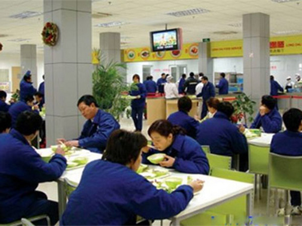 企業(yè)選擇食堂承包公司需注意的問(wèn)題