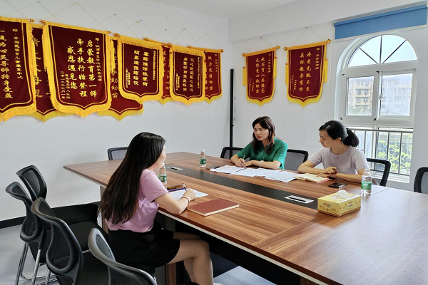 李素娥一行走访调研开福区润苗儿童康复中心3