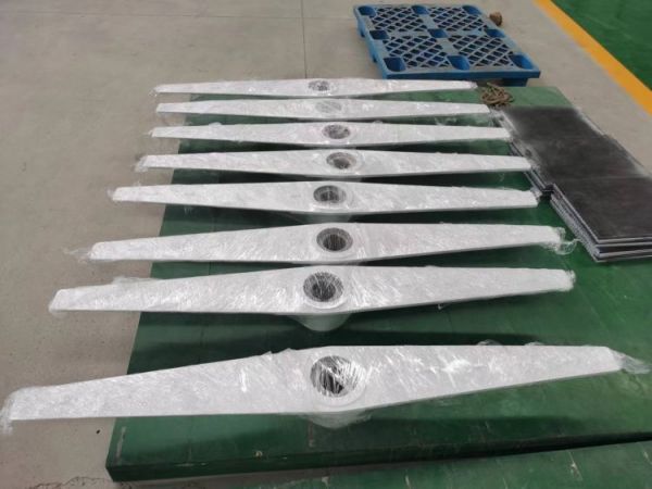 Lithium battery mixing blades