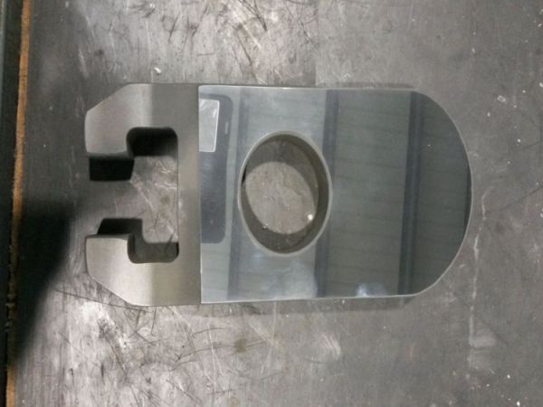 Ground valve plate