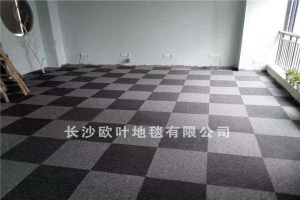 深浅搭配，百看不厌
