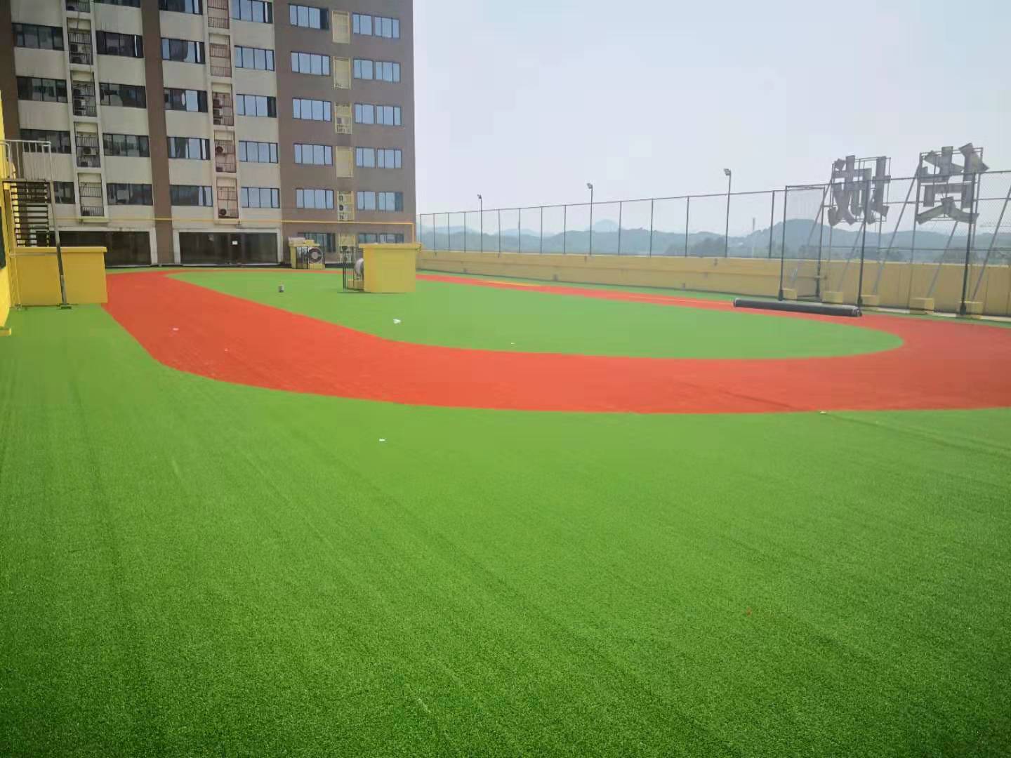 酒店地毯,办公地毯,手工地毯,PVC地板,地毯厂家,清洗服务,地毯清洗,工程地毯