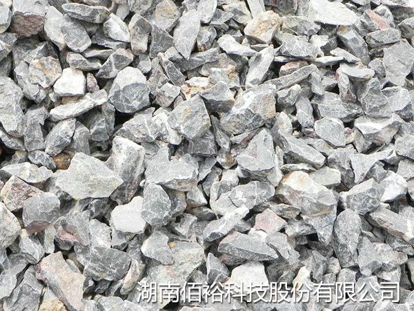 石灰石（碳酸钙）