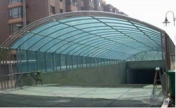 钢架雨棚