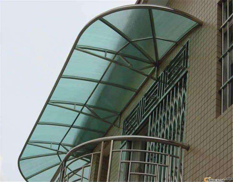 钢架雨棚