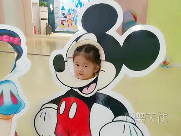 冬天坚持送孩子上幼儿园的家长，都是有远见的家长