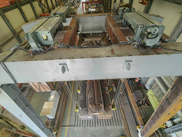 Successful test of 4 sets of 50T crane and 200T crane