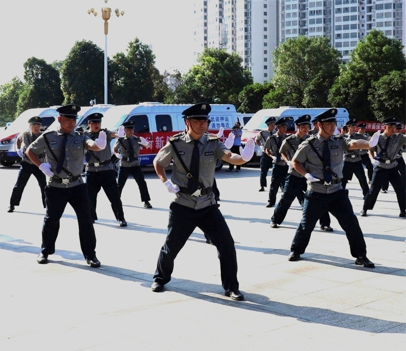 懷化保安,懷化押運(yùn),懷化聯(lián)網(wǎng)報(bào)警,懷化市保安公司