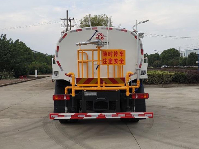 专用车-东风天锦VR 绿化喷洒车