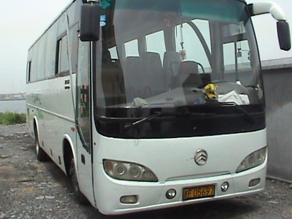 59座厦门金龙车出租-岳阳旅游
