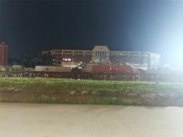 株洲某學(xué)校停車場智能燈光