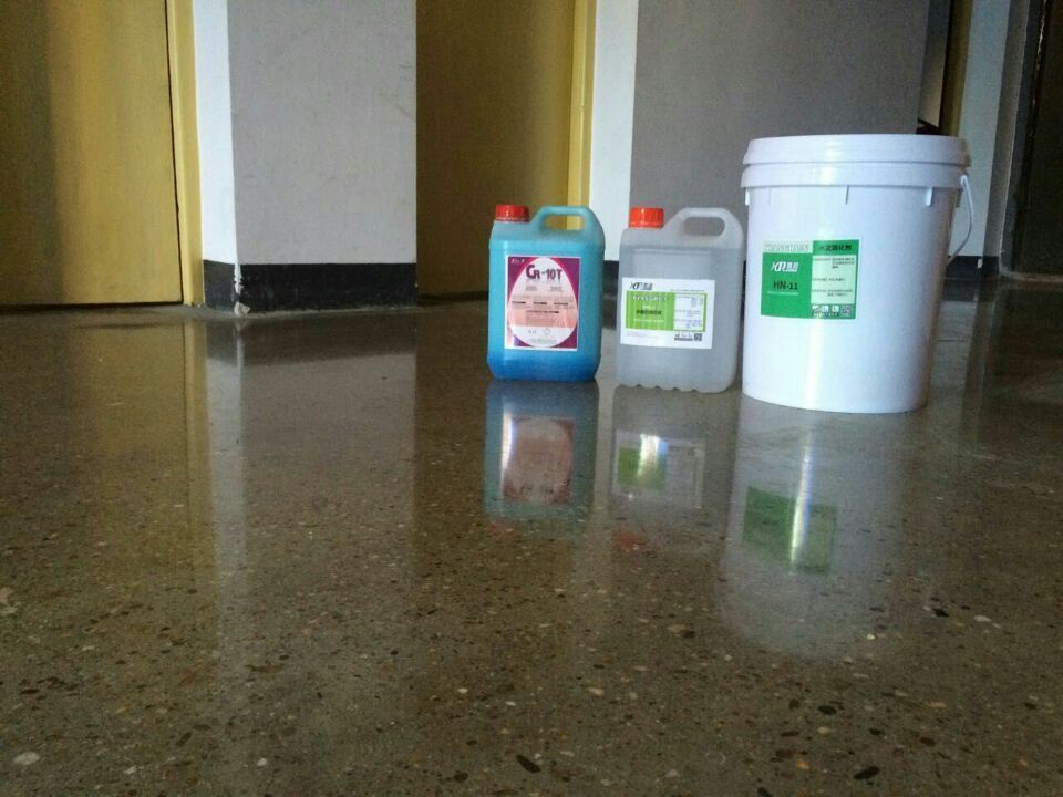 石材翻新机,石材研磨机,水磨石打磨机,水磨石机,吸尘吸水机,石材结晶剂,金钢石磨块磨片,3M抛光垫