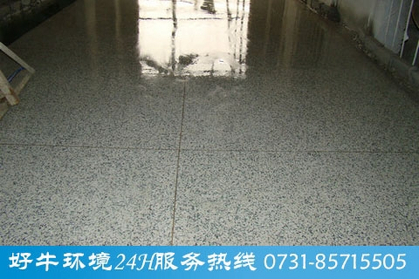 随着水磨石不断发展 农村流行水磨石地面