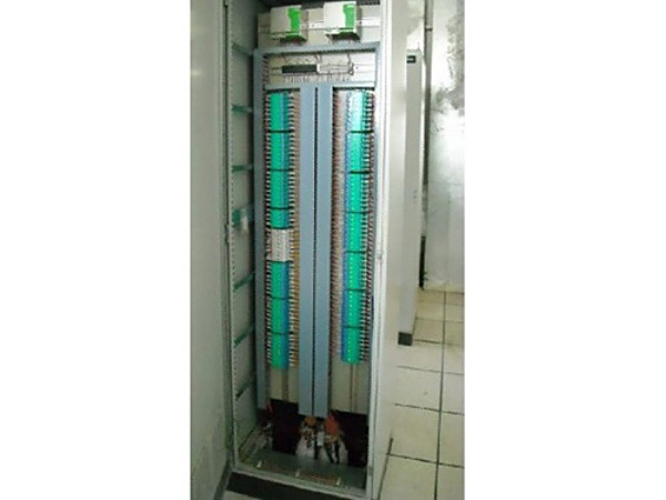 隔離器配電安裝使用現(xiàn)場