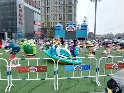 酷贝拉卡通雕塑