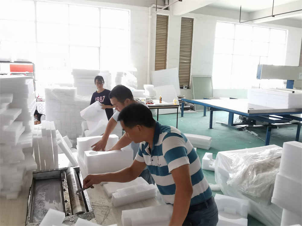怀化凌众新型材料有限公司,怀化新型材料,环保包装材料生产,防震包装产品设计,环保新型复合材料销售