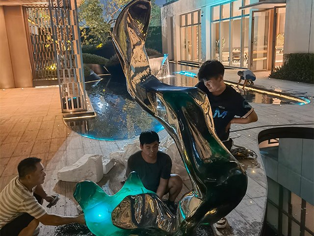 卡通雕塑 (8)