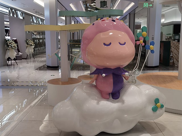 卡通雕塑