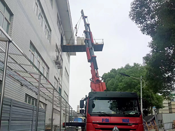 高空起吊