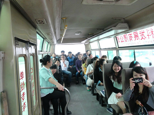 湖南仁海科技材料发展有限公司,湖南原窑炉高温材料,节能型浇注料,硅化合物,刚玉系列,硅酸钠系列