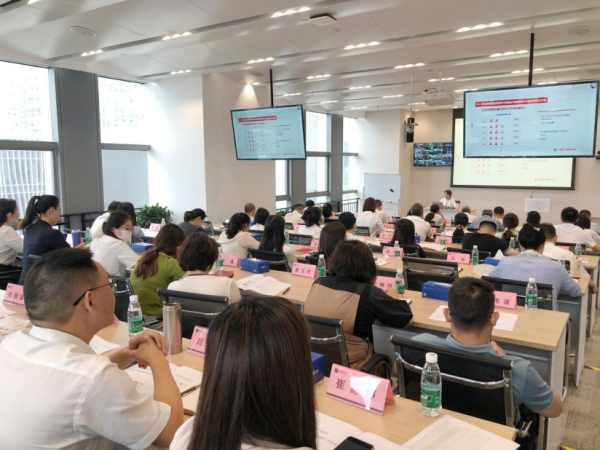 长盈动态丨肖兴利律师应邀为湖南银行开展反电信诈骗专题法律培训