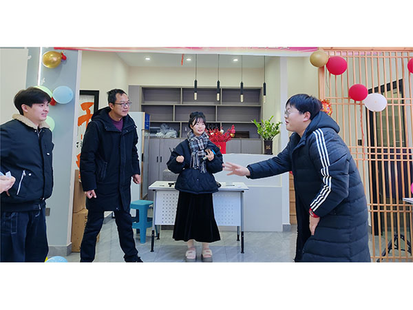 未标题-2_0006_100195c8eb1eee64051