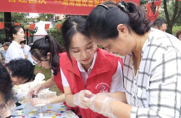 湖南逸欣喜迎雙節(jié)，將幸福感、氛圍感拉滿 (9)