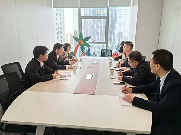 市律师行业党委专职副书记姚淅寒一行莅临考察
