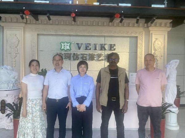 印度客商考察湖南婁底維珂工廠