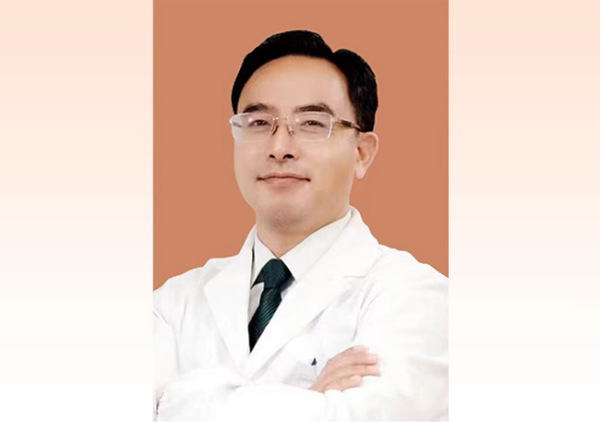 胡建国 副主任医师