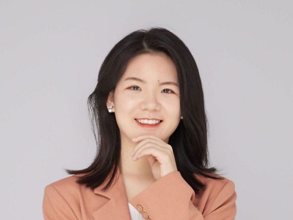 严梦月 (3)