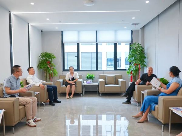 共谋发展新篇章 丨 北京大成企业研究院考察团莅临一特医疗