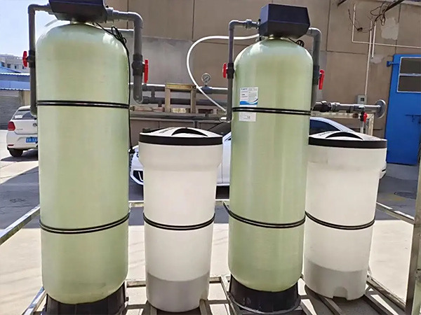 15吨/小时单罐单阀软水器
