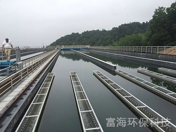 南太湖水厂16万吨日（集水槽）