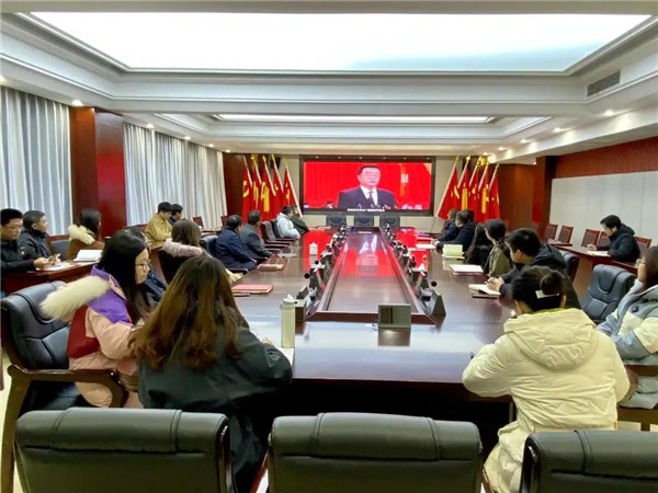 国投教育支部深入学习宣传贯彻省第十二次党代会精神 (2)
