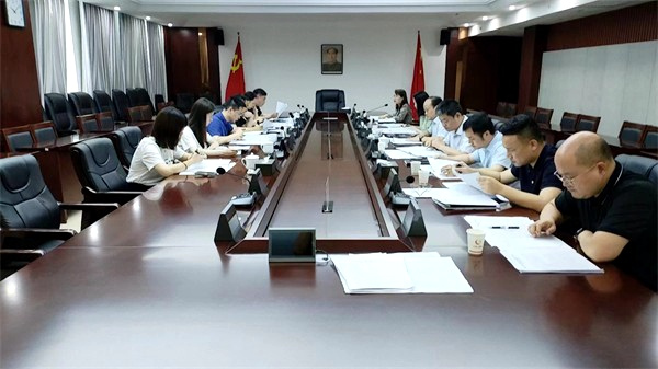 国投集团党委委员、副总经理祝甜带队赴九郎山集团开展“三资”清收专题调研