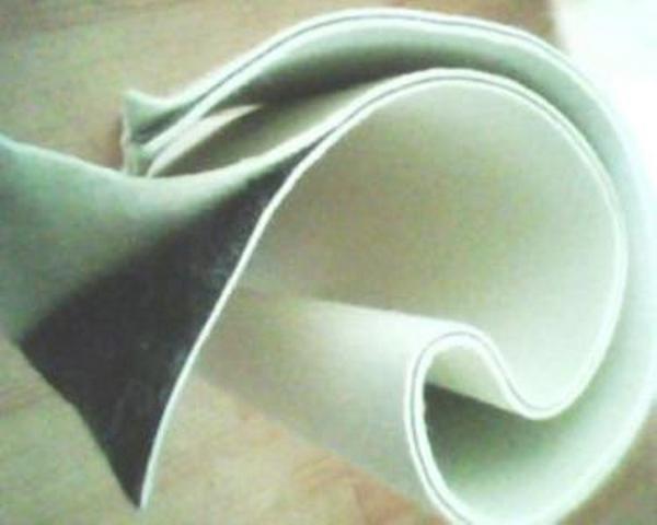 怎么完善土工膜施工规范