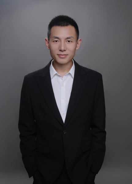 黄荣健