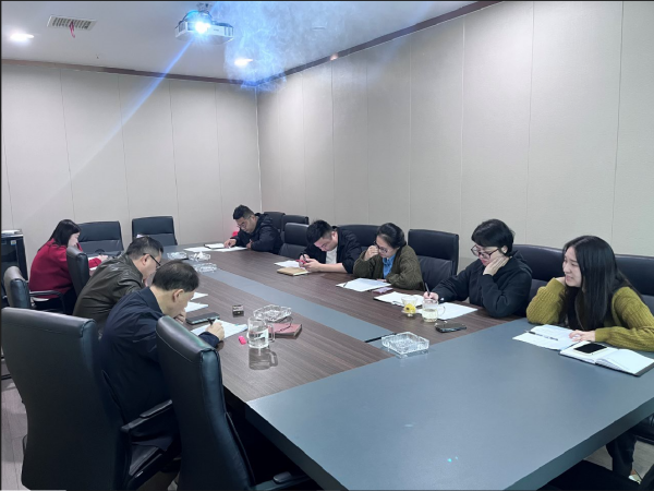 公司组织召开经营部例会