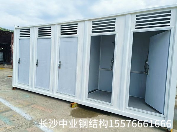 淋浴间