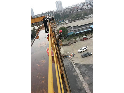 衡陽港口.航車防腐1