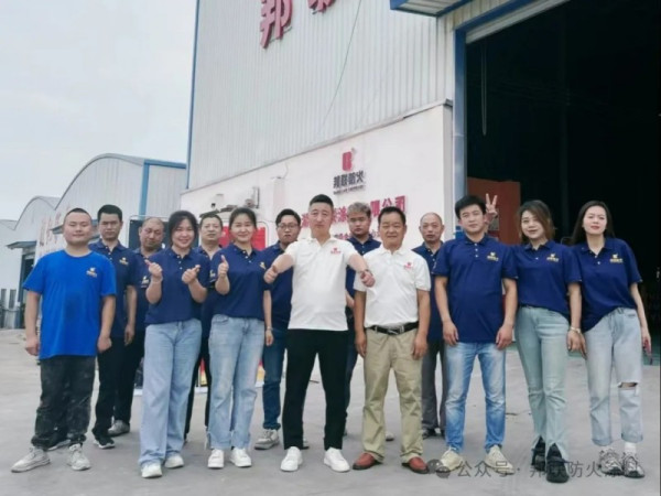 “衣”路匠心，邦聯工裝點亮奮斗者之光
