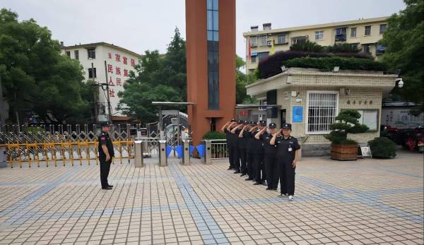 未雨绸缪强根基 常抓不懈护校园