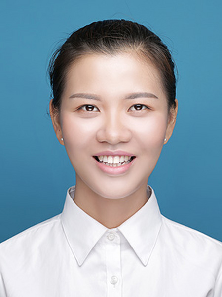 冯珂佳
