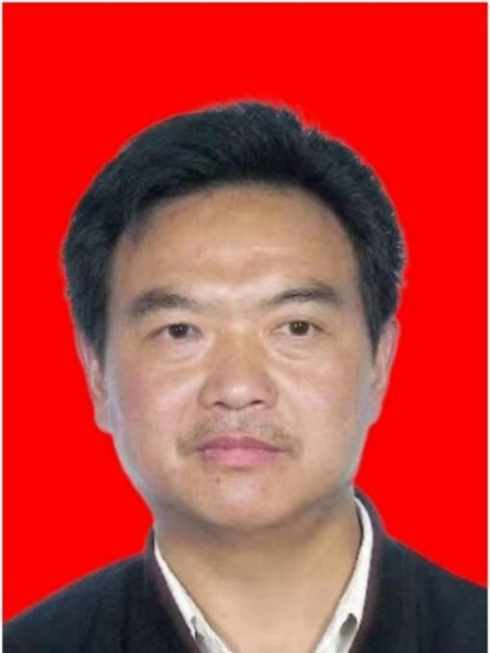 罗选东—教导主任