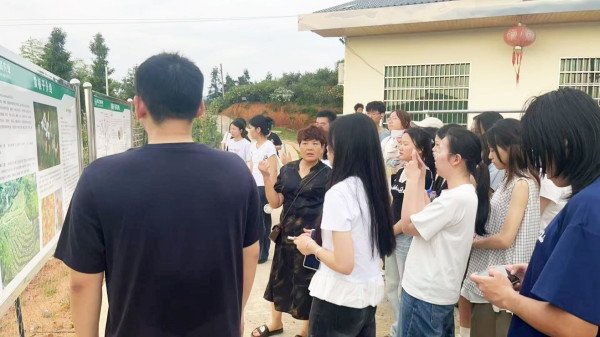 道地药材栀子科普基地：湖南农业大学大学生课程综合实习