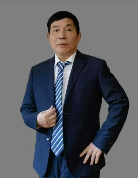 龙林亮