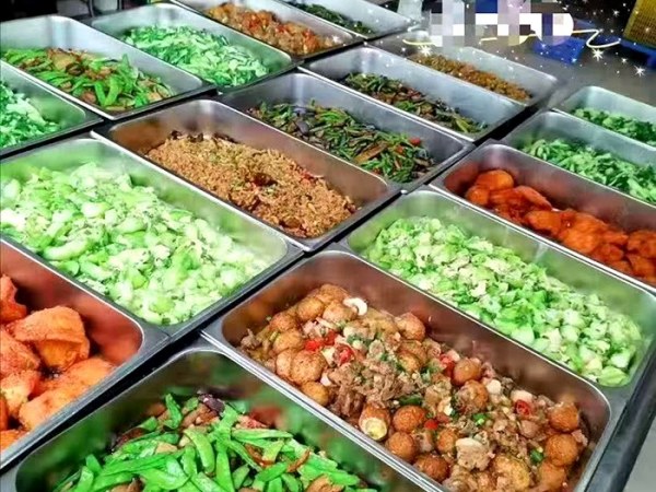 团餐市场爆发！企业餐饮承包的千亿蓝海