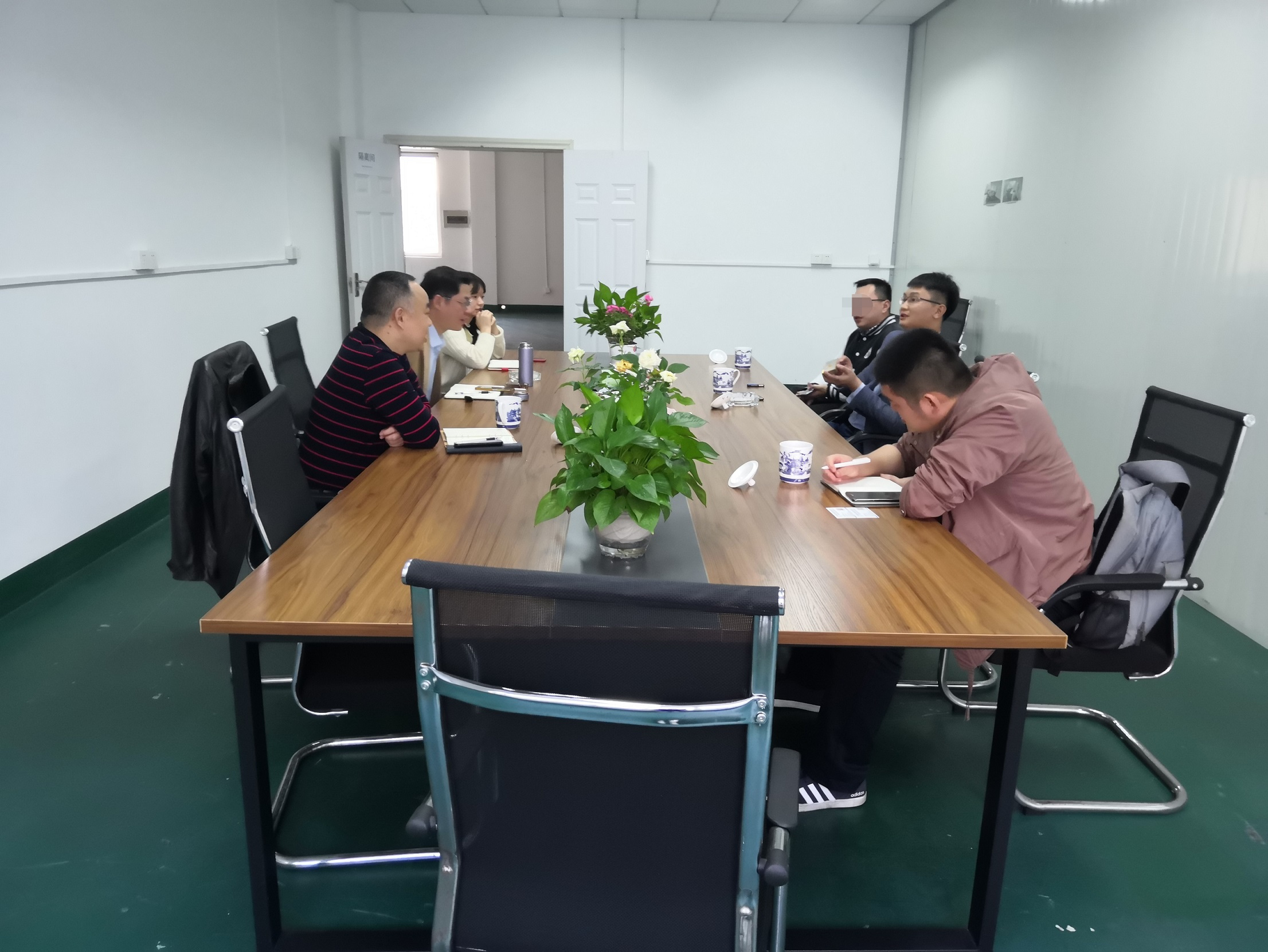湖南金坤新材料有限公司,金属钪,金属钪粉,铝钪合金,金属钪靶,铝钪靶材,铝基靶材,氧化钪,各类钪盐,氟化钪,贵金属粉末低氧超细钛粉,锆粉,铪粉,铌粉,钽粉 湖南金坤新材料有限公司,金属钪,金属钪粉,铝钪合金,金属钪靶,铝钪靶材,铝基靶材,氧化钪,各类钪盐,氟化钪,贵金属粉末低氧超细钛粉,锆粉,铪粉,铌粉,钽粉